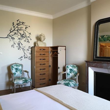 Les Visages Des Tournelles Bed & Breakfast Reims Exterior photo
