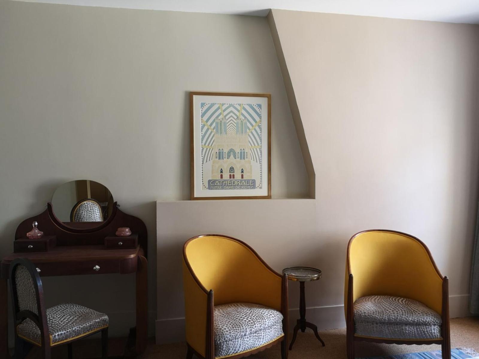 Les Visages Des Tournelles Bed & Breakfast Reims Exterior photo